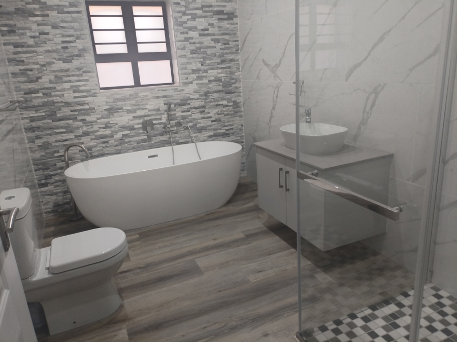 4 Bedroom Property for Sale in Tafelzicht Western Cape